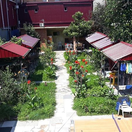 Guest House 293 Kobuleti Exterior photo